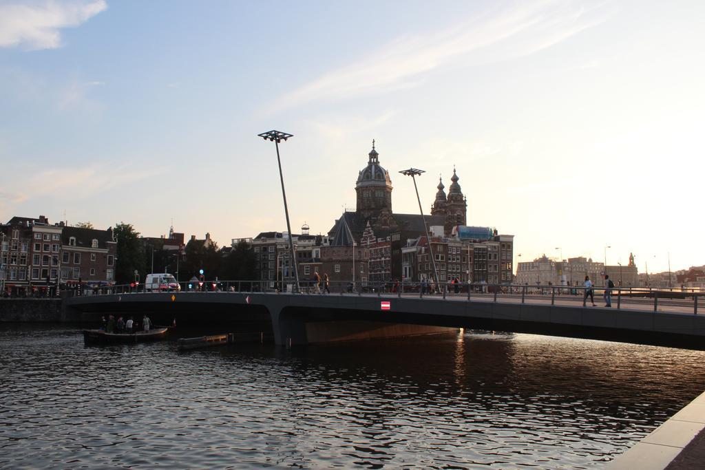 Hotel Restaurant Old Bridge Amsterdam Eksteriør billede
