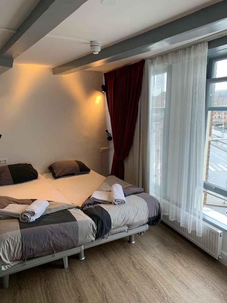 Hotel Restaurant Old Bridge Amsterdam Eksteriør billede